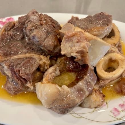 Cover Image for Fall-Off-the-Bone Braised Beef Shank (using Instant Pot)